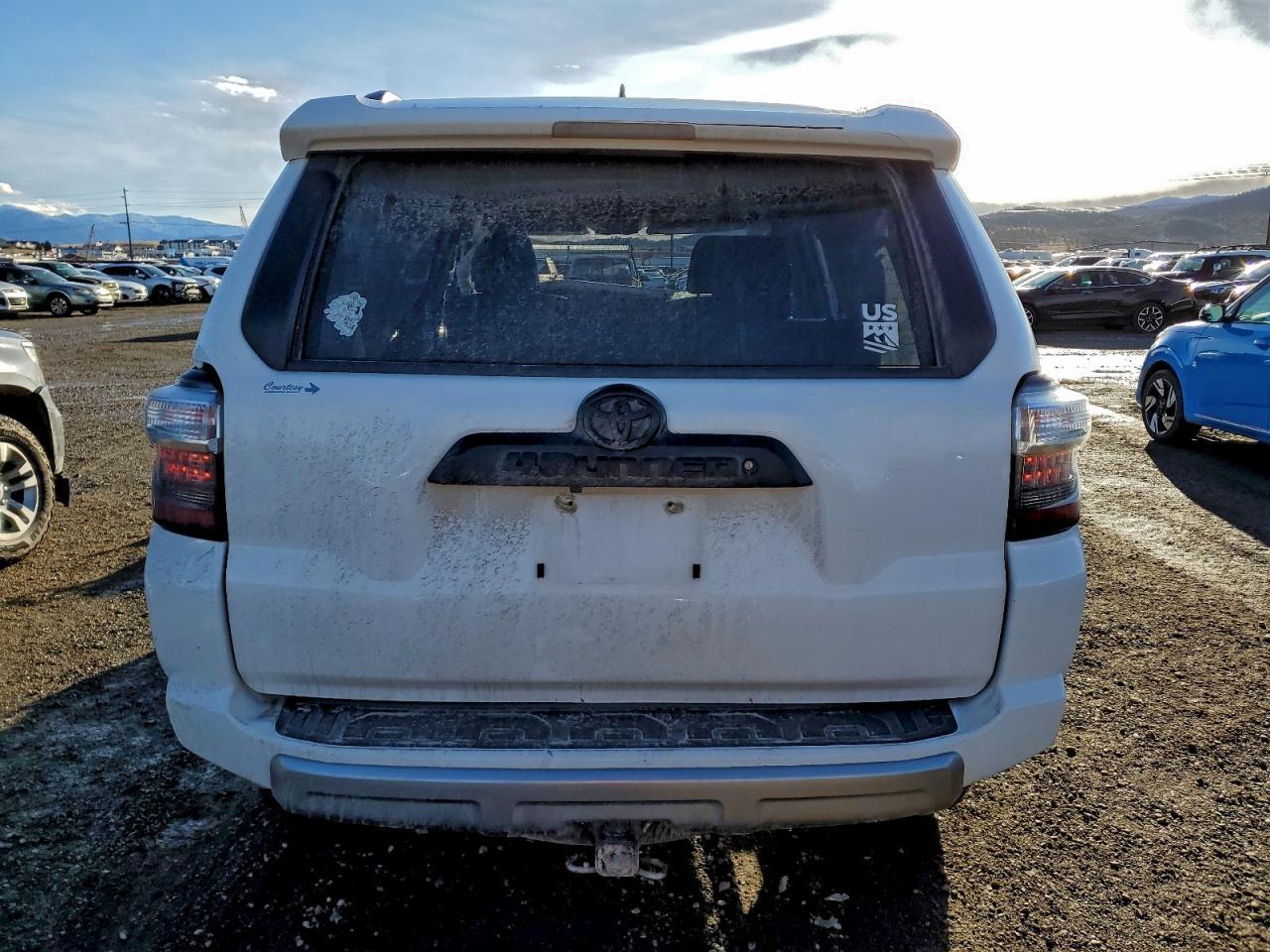 2016 Toyota 4Runner Trail - Image 6