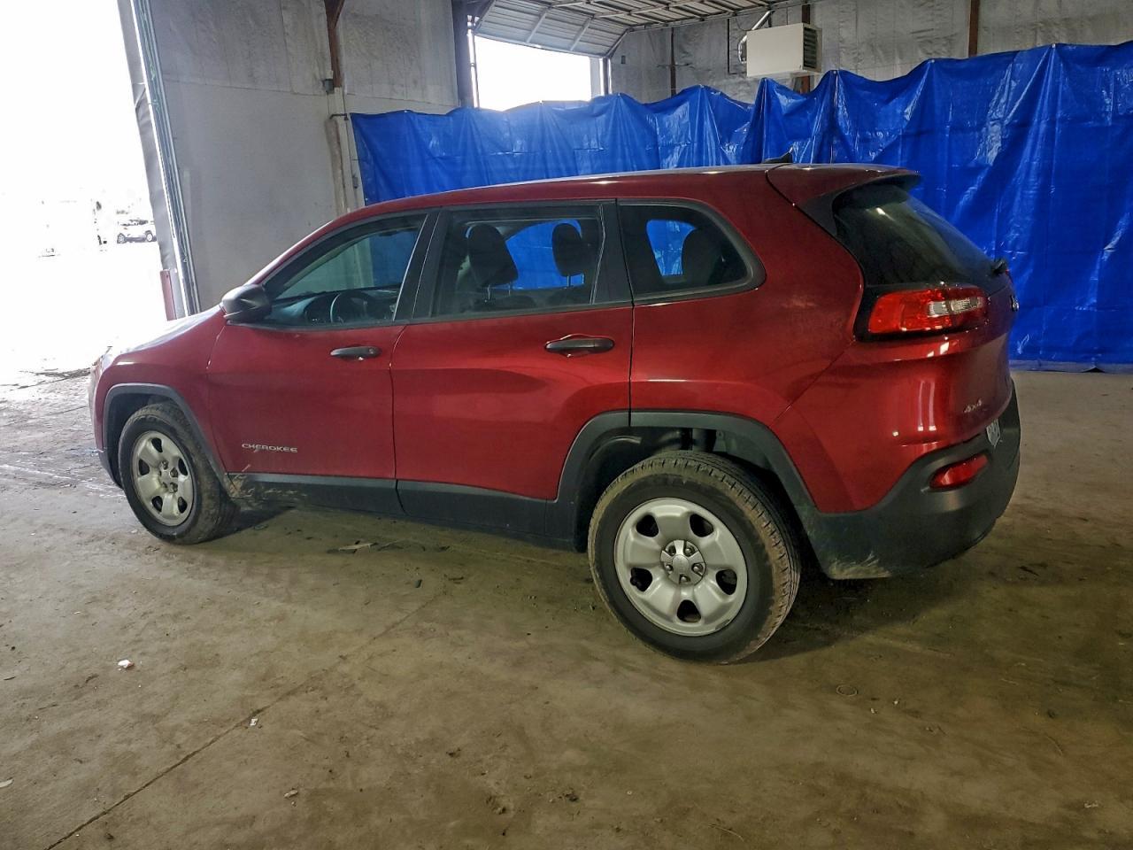 2015 Jeep Cherokee Sport - Image 2