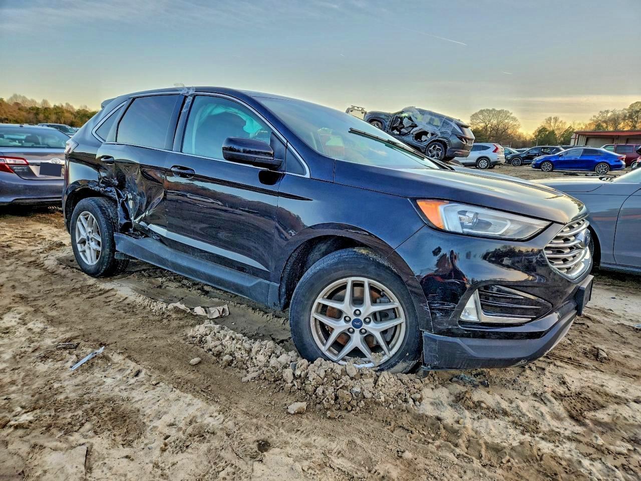 2021 Ford Edge Sel - Image 4