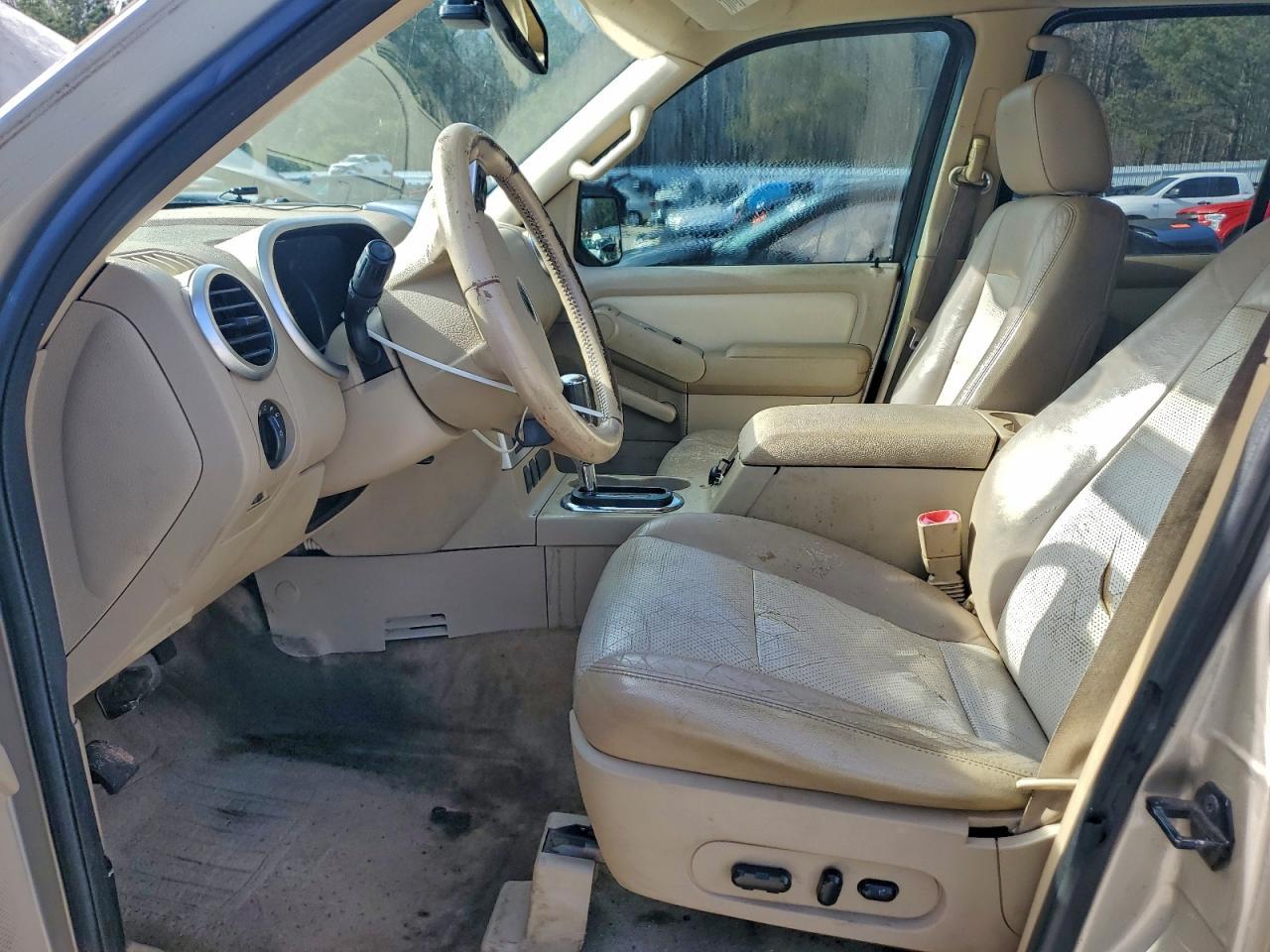 2006 Mercury Mountaineer Luxury - Фото 7