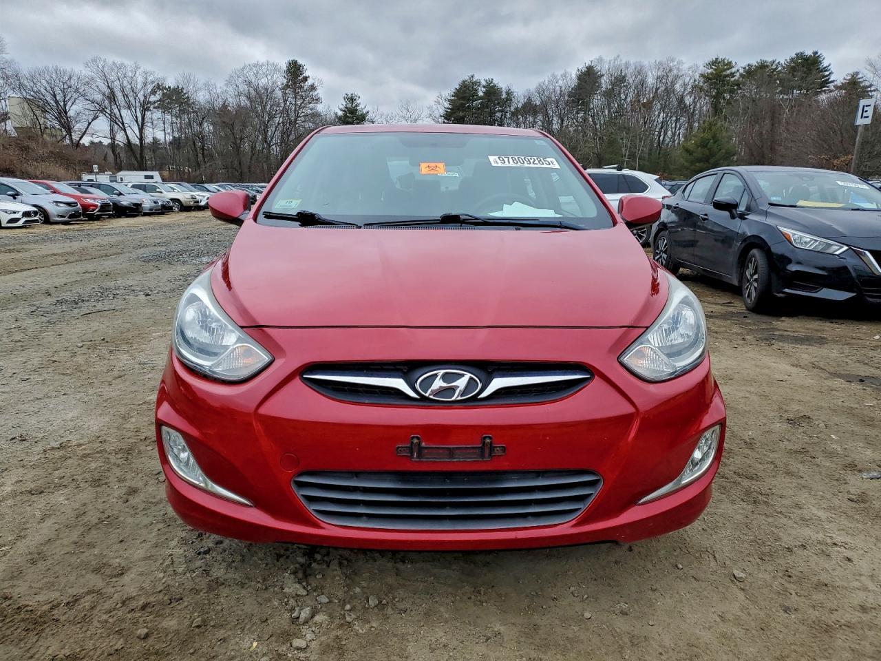 2012 Hyundai Accent Gls - Фото 5