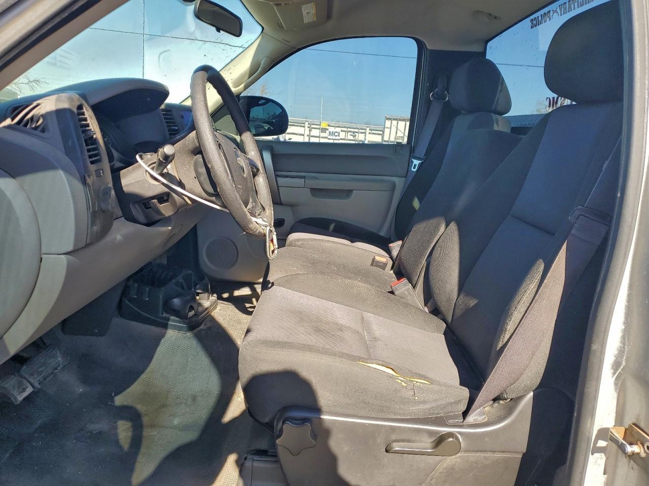 2013 Chevrolet Silverado C1500 - Фото 7