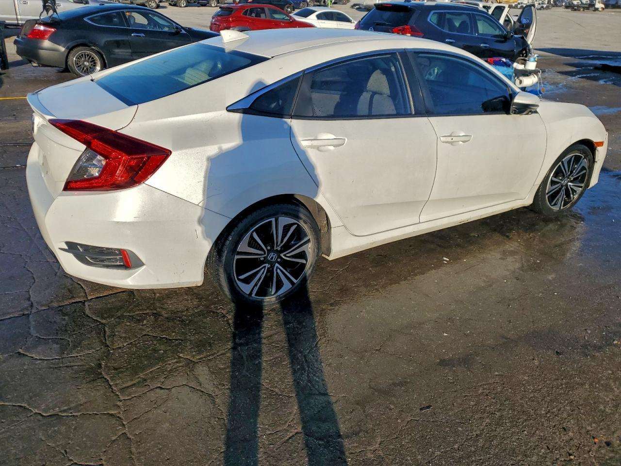 2016 Honda Civic Ex - Фото 3