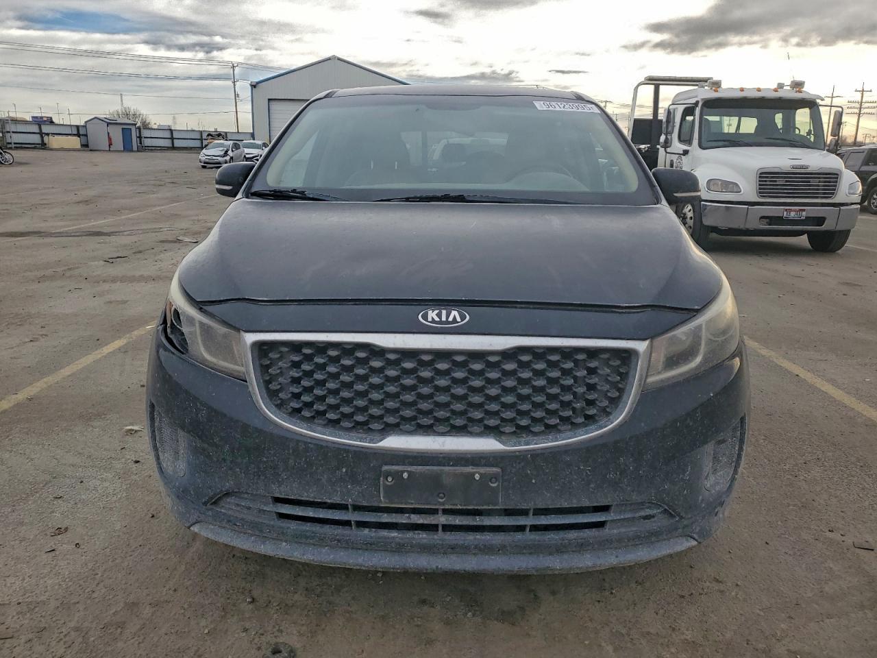 2015 Kia Sedona Lx - Фото 5