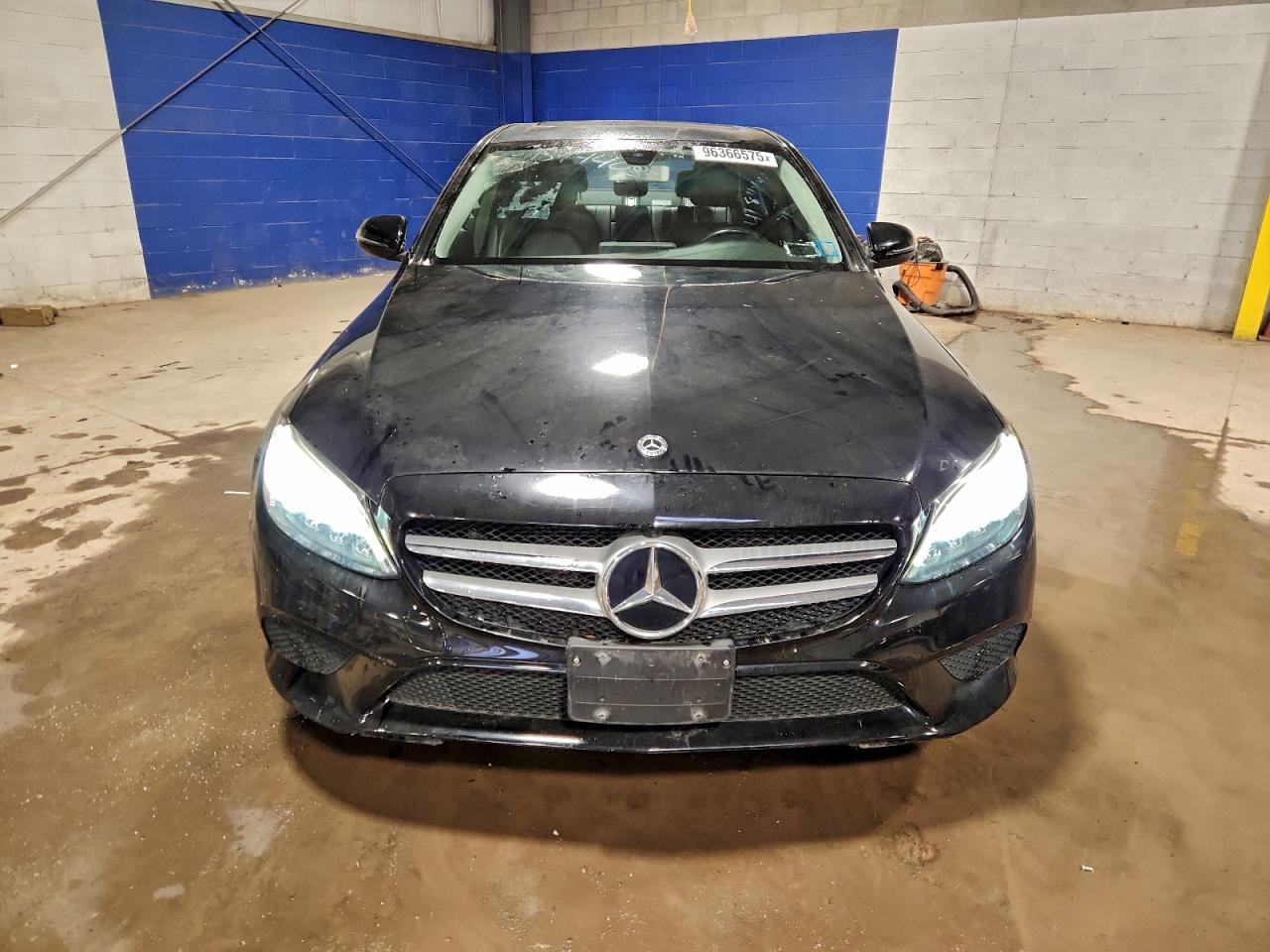 2020 Mercedes-Benz C 300 4Matic - Фото 5