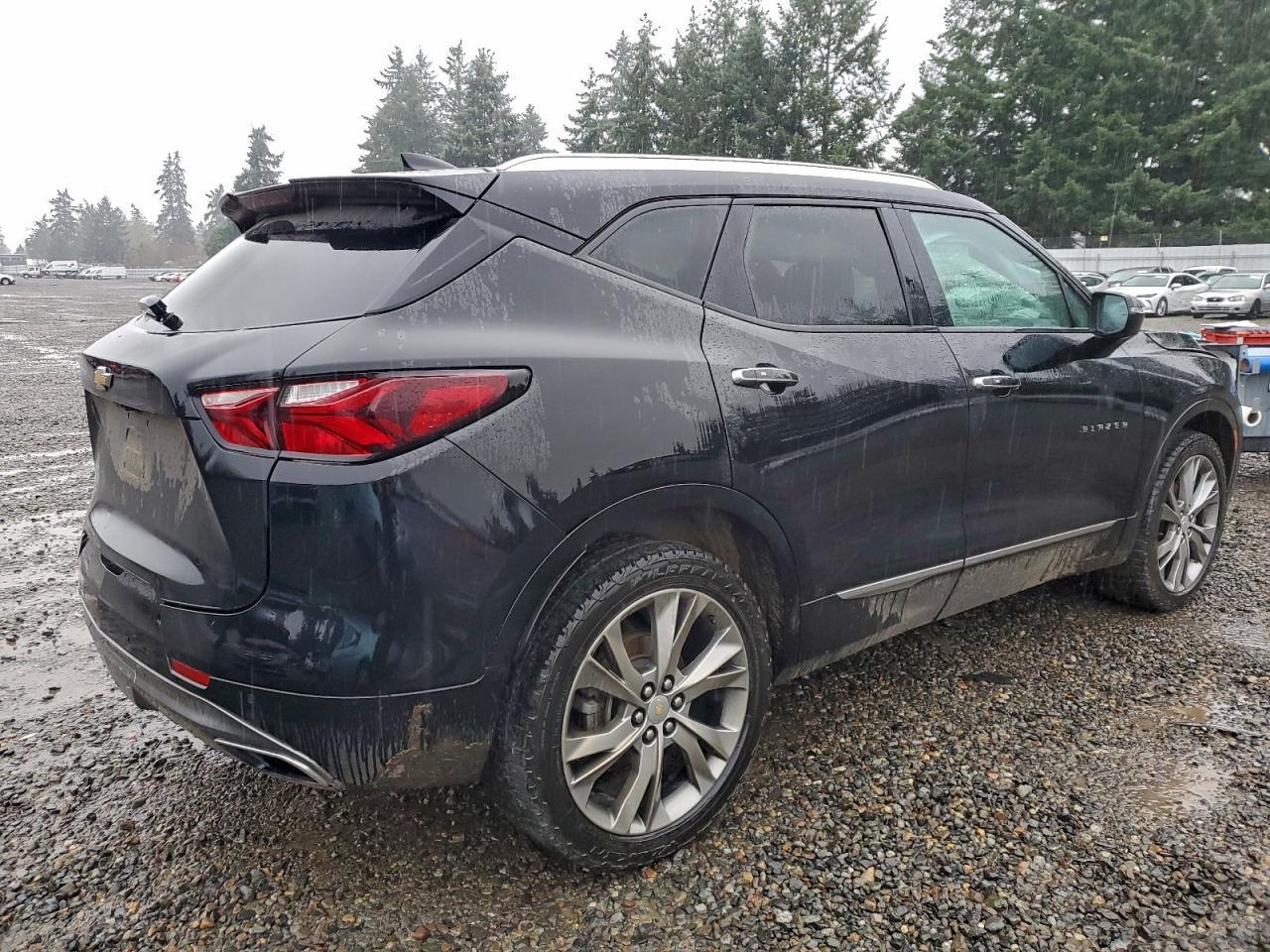 2019 Chevrolet Blazer Premier - Image 3