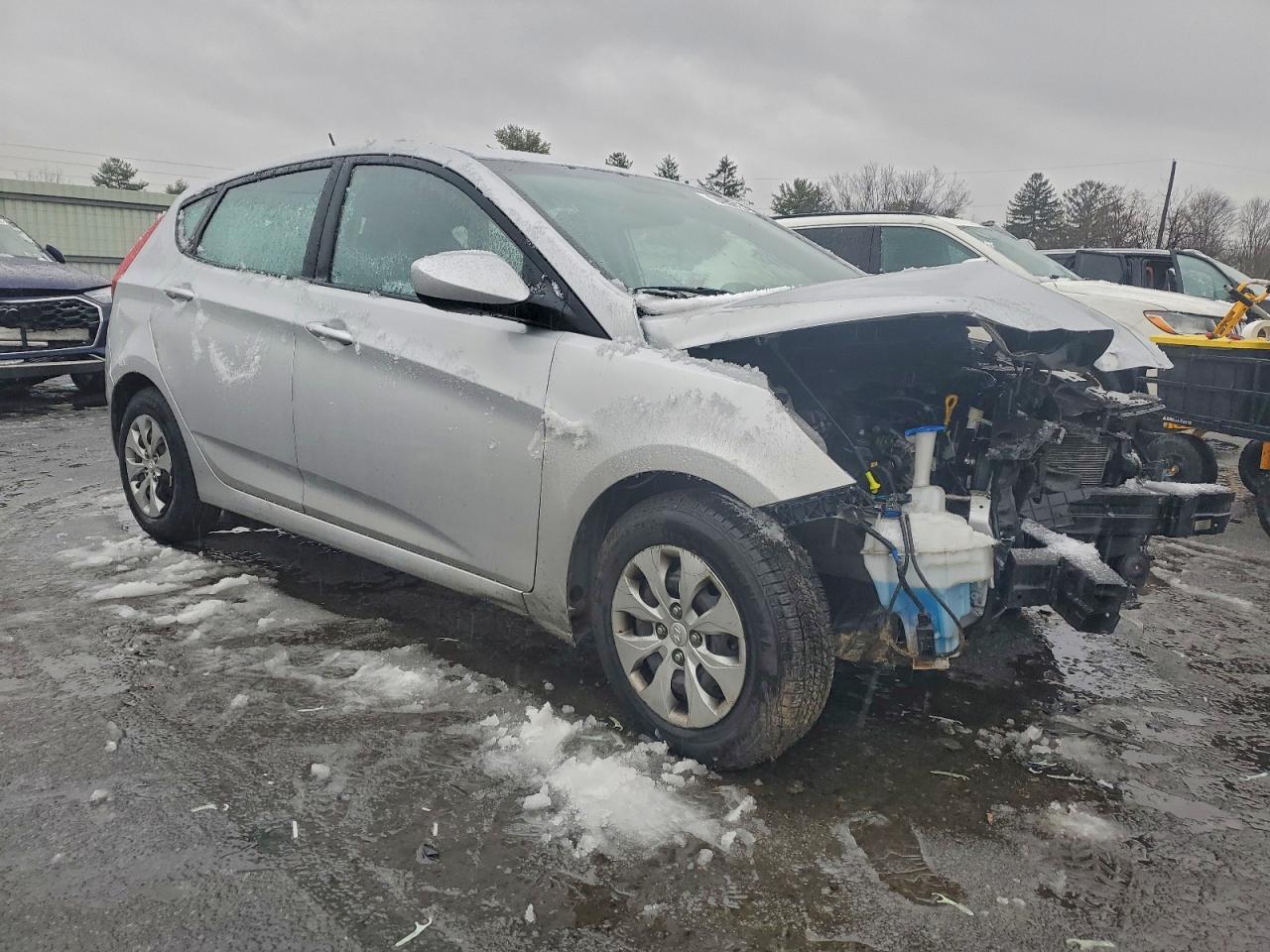 2017 Hyundai Accent Se - Image 4