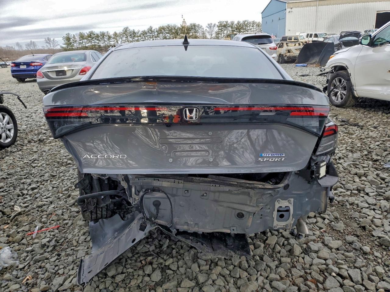 2023 Honda Accord Hybrid Sport - Image 6