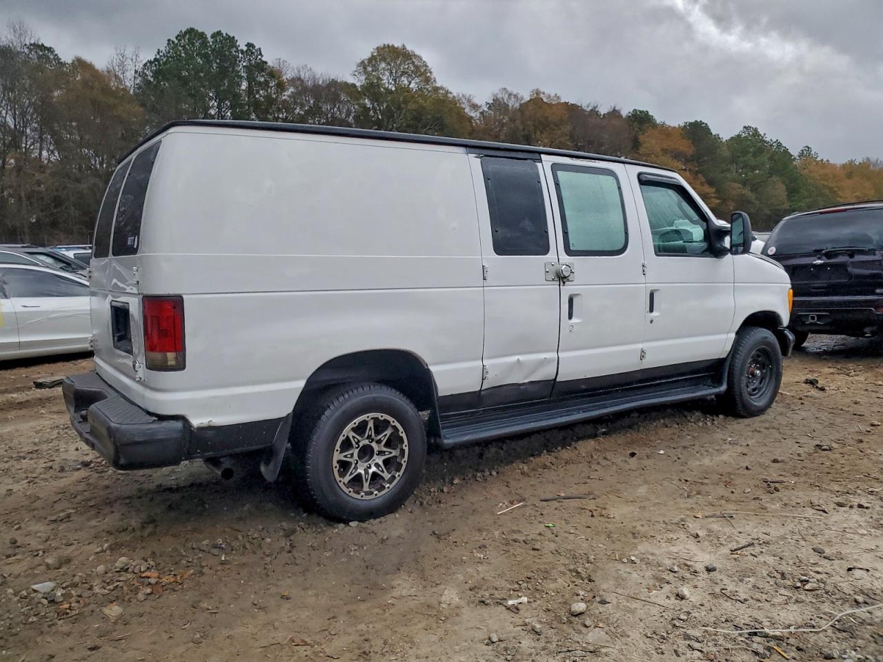2006 Ford E150 Utility / Service Van - Фото 3