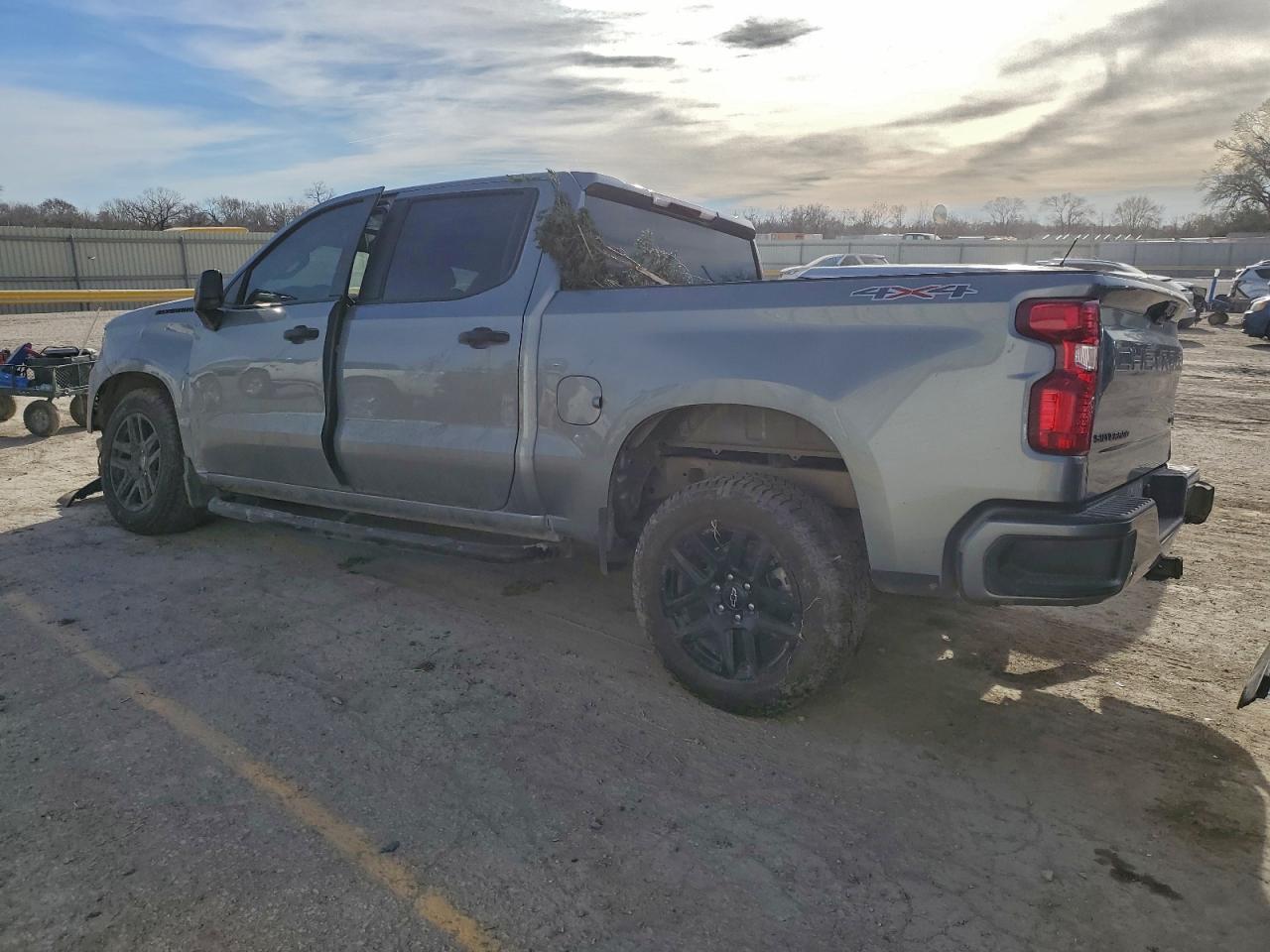 2023 Chevrolet Silverado K1500 Custom - Image 2