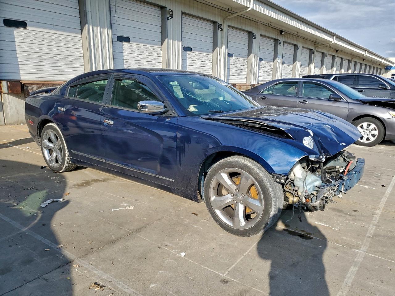 2014 Dodge Charger Sxt - Image 4