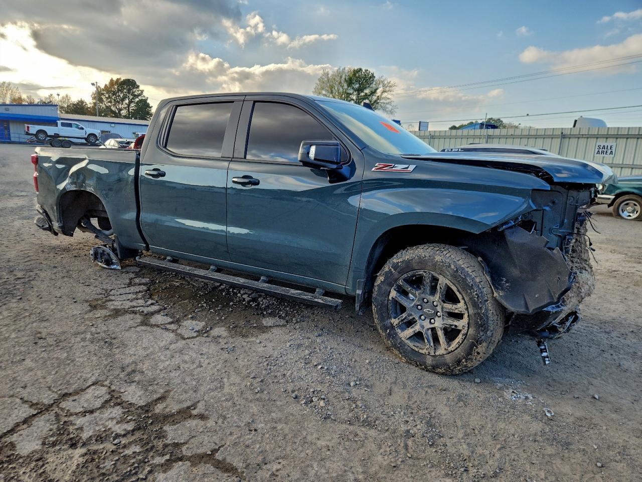 2026 Chevrolet Silverado K1500 Lt Trail Boss - Image 4