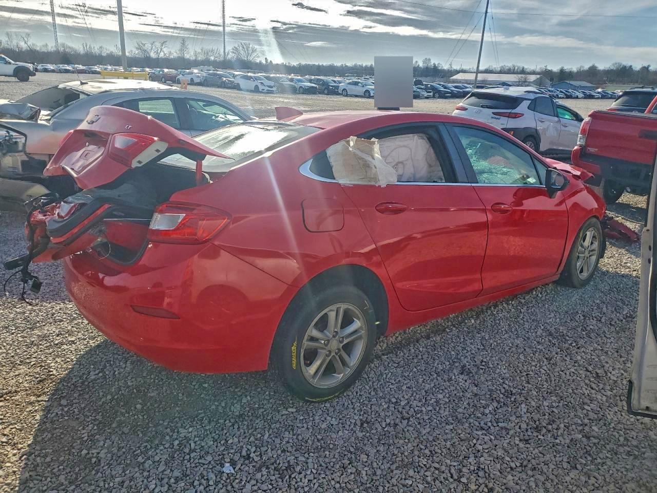 2017 Chevrolet Cruze Lt - Фото 3