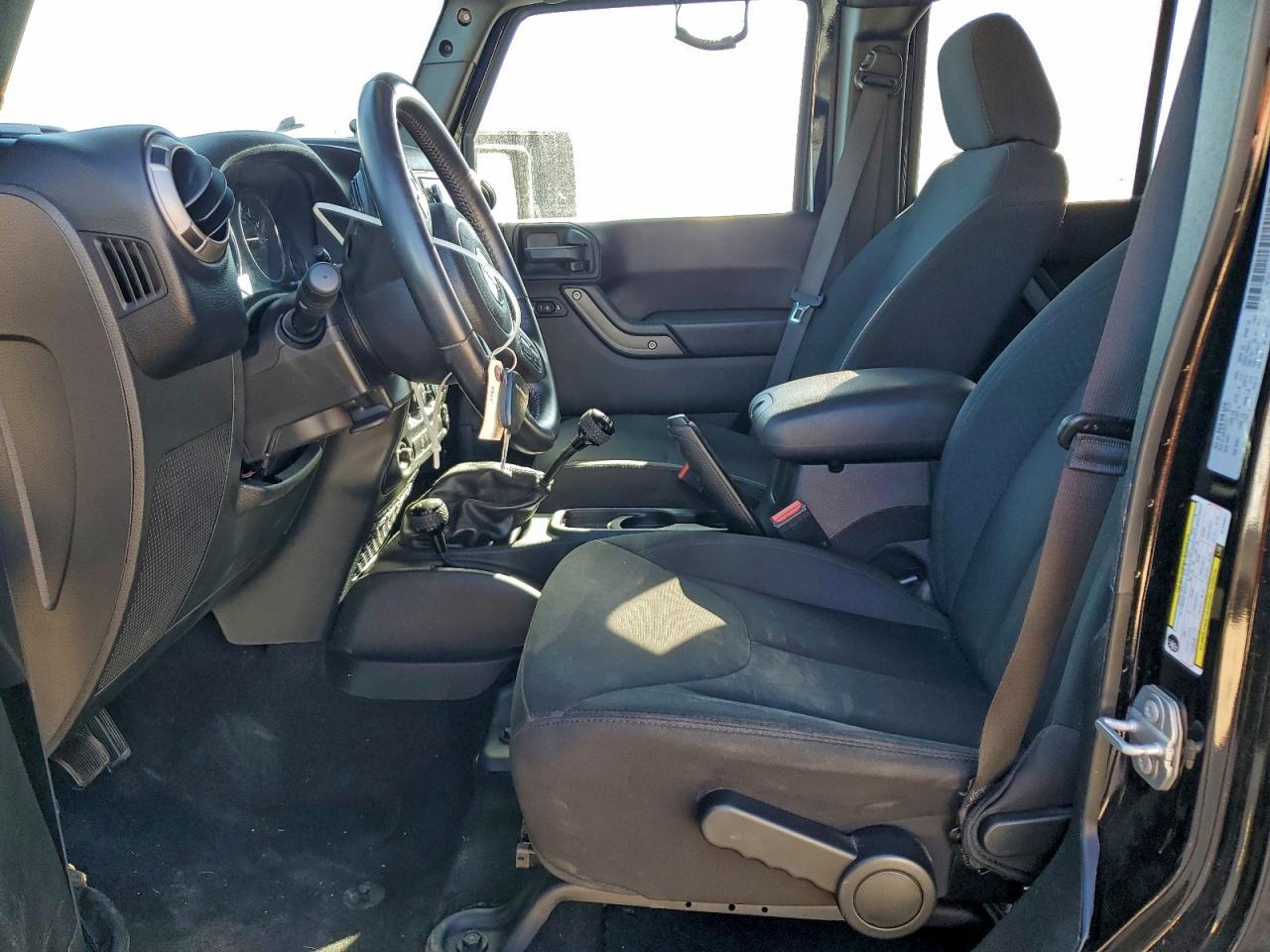 2017 Jeep Wrangler Unlimited Sport - Image 7