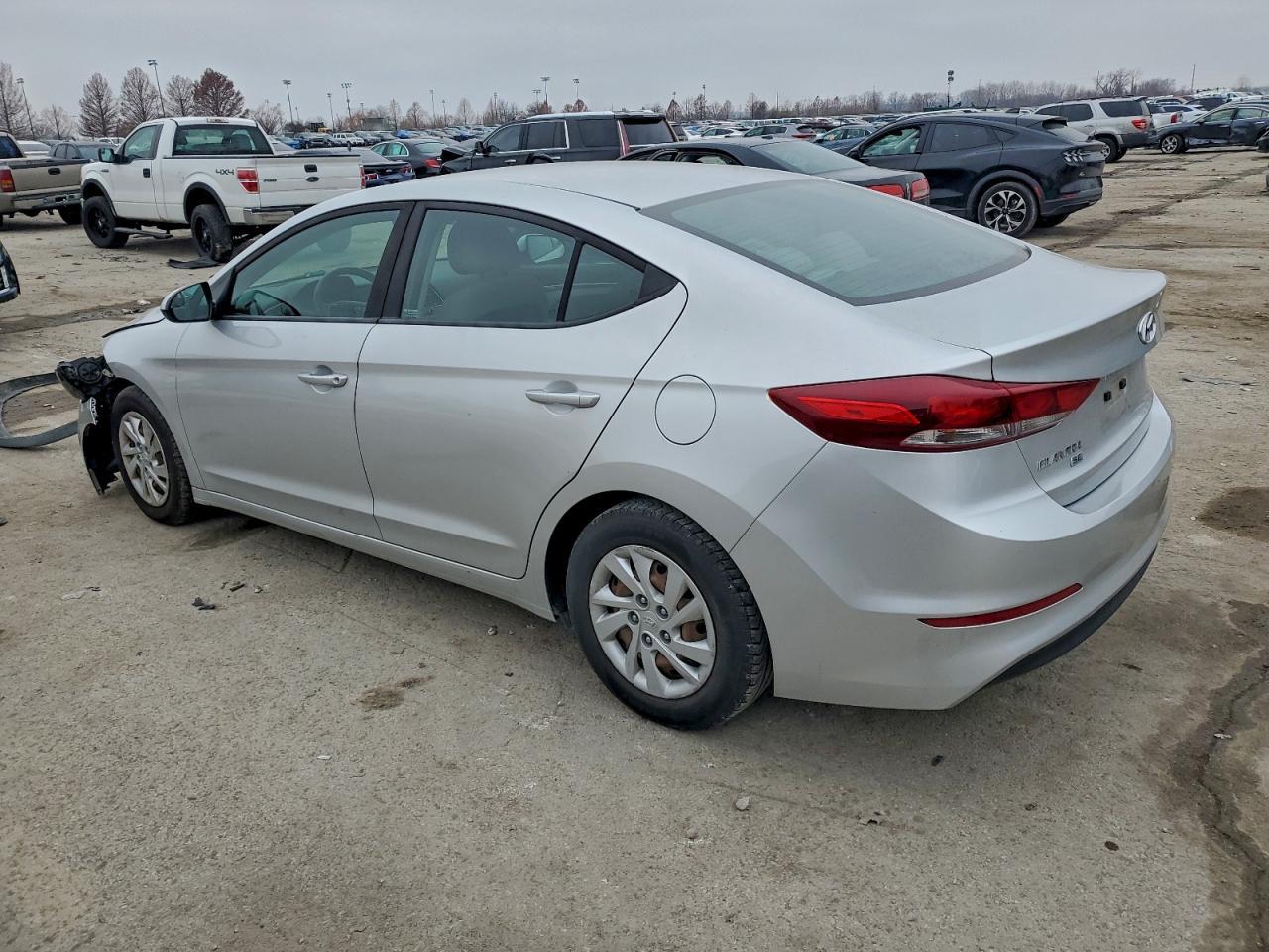 2018 Hyundai Elantra Se - Фото 2