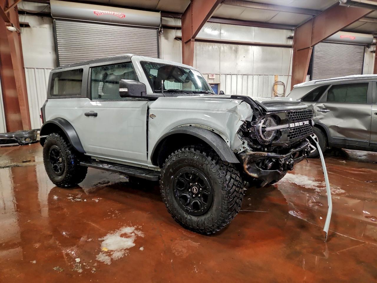 2023 Ford Bronco Base - Фото 4