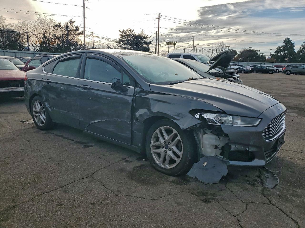 2016 Ford Fusion Se - Image 4