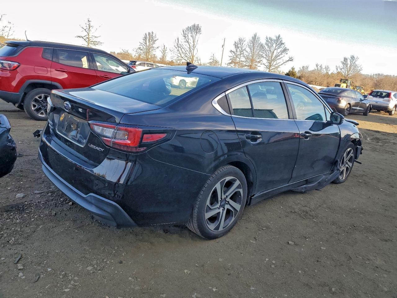 2021 Subaru Legacy Limited - Фото 3
