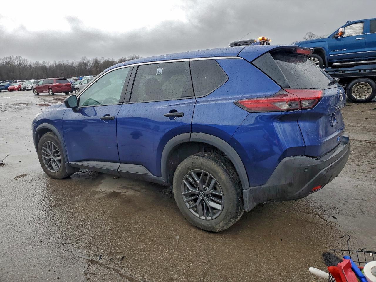 2021 Niss Rogue S - Image 2