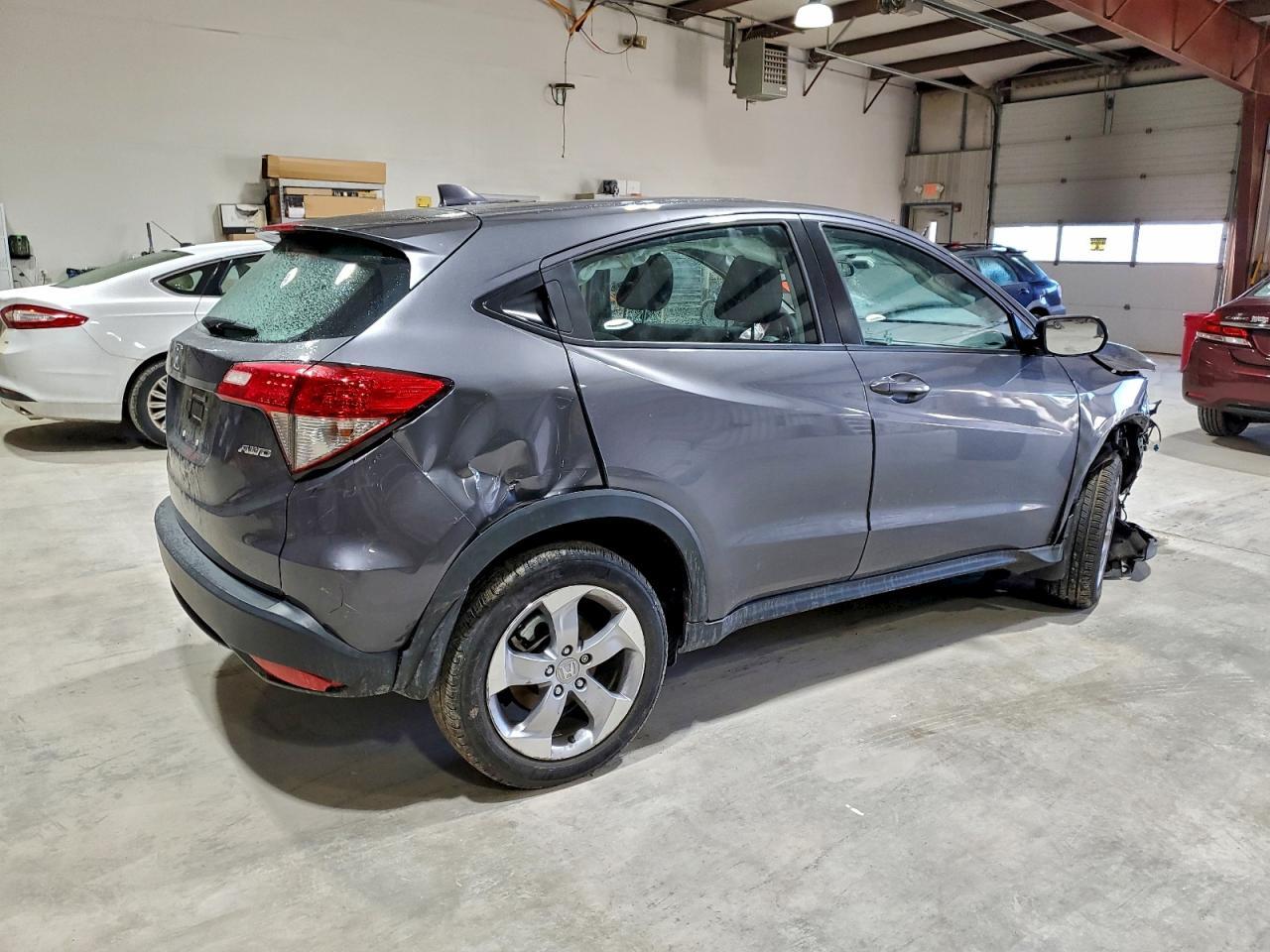 2022 Honda Hr-V Lx - Фото 3