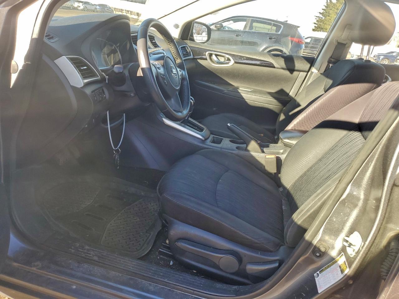 2019 Nissan Sentra S - Фото 7