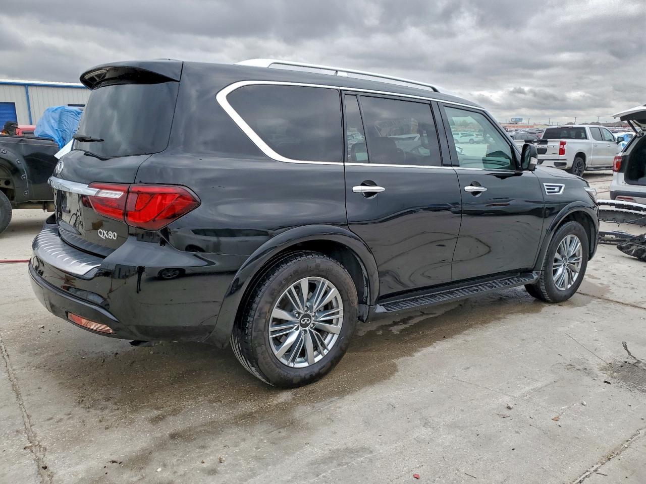 2021 Infiniti Qx80 Luxe - Фото 3