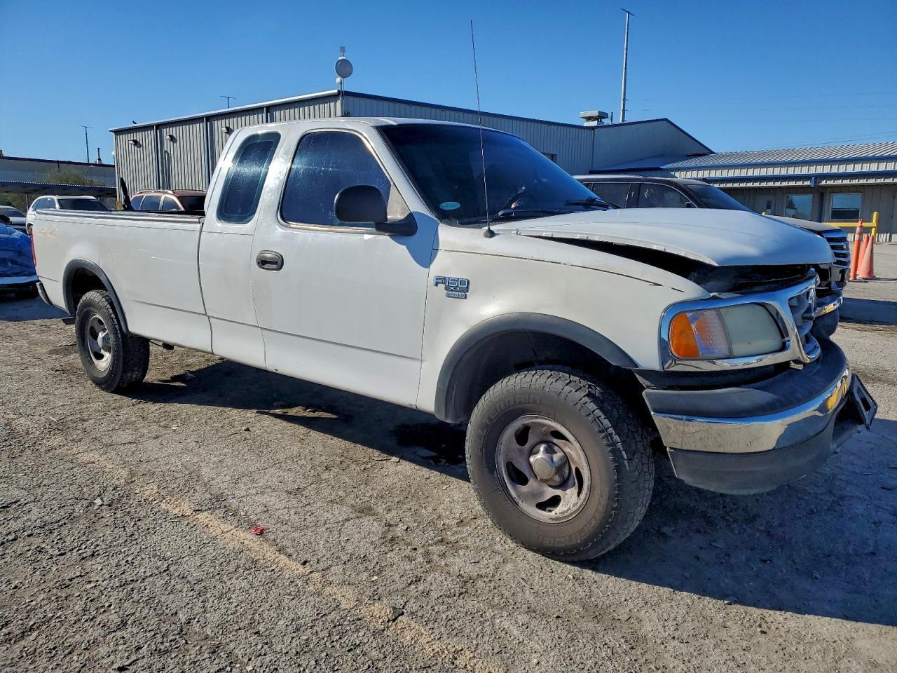 2000 Ford F150 - Фото 4