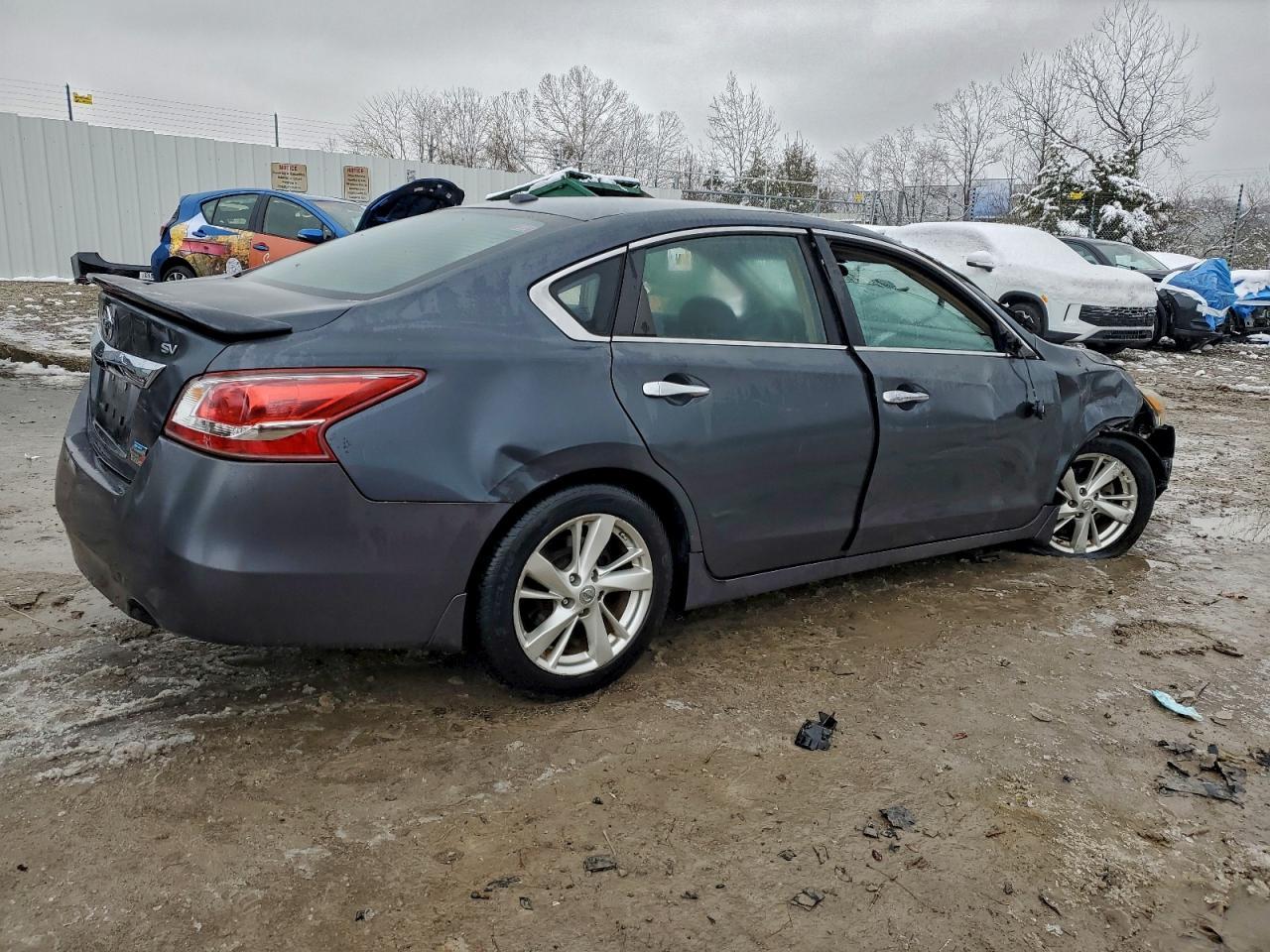 2013 Nissan Altima 2.5 - Фото 3