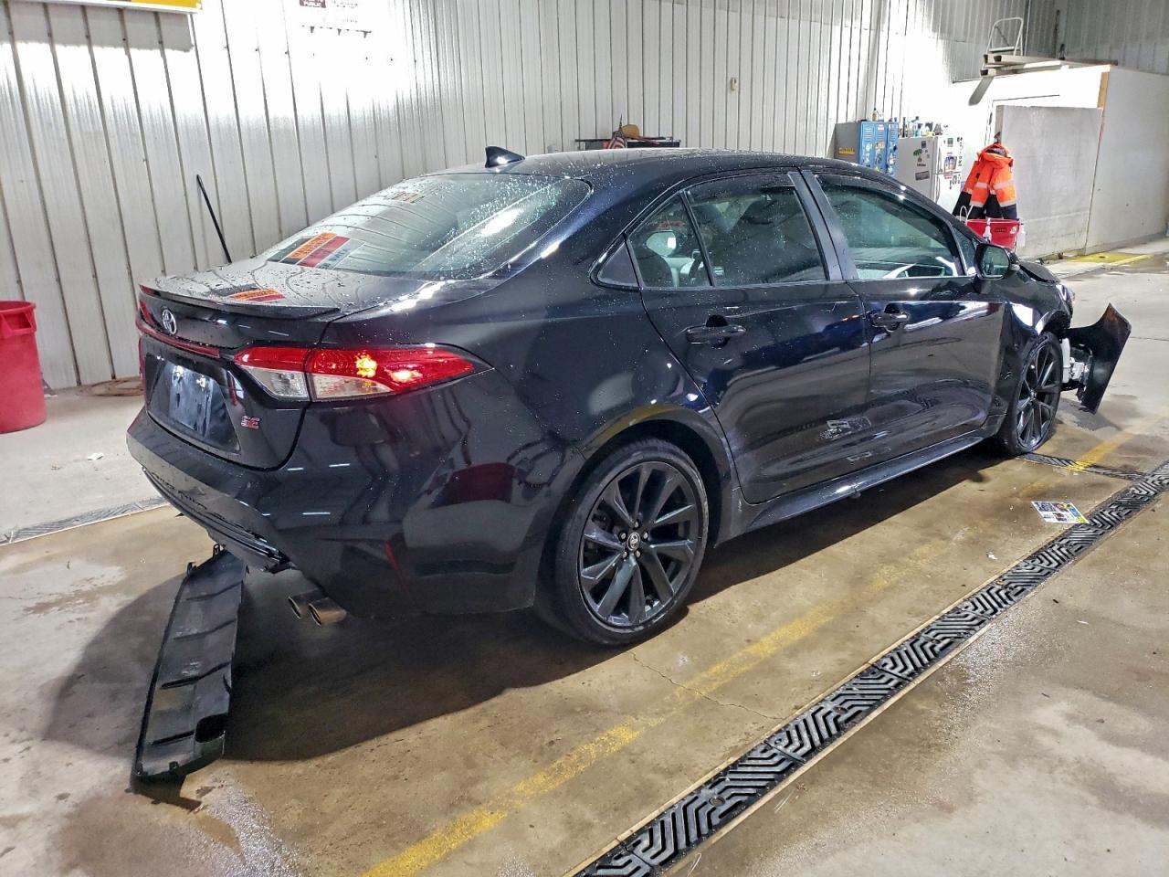 2024 Toyota Corolla Se - Фото 3