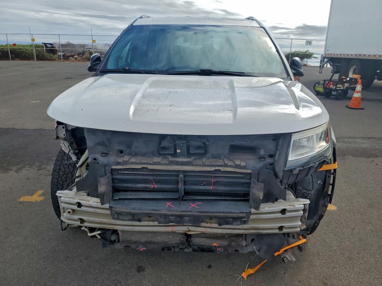 2017 Ford Explorer Xlt - Image 5