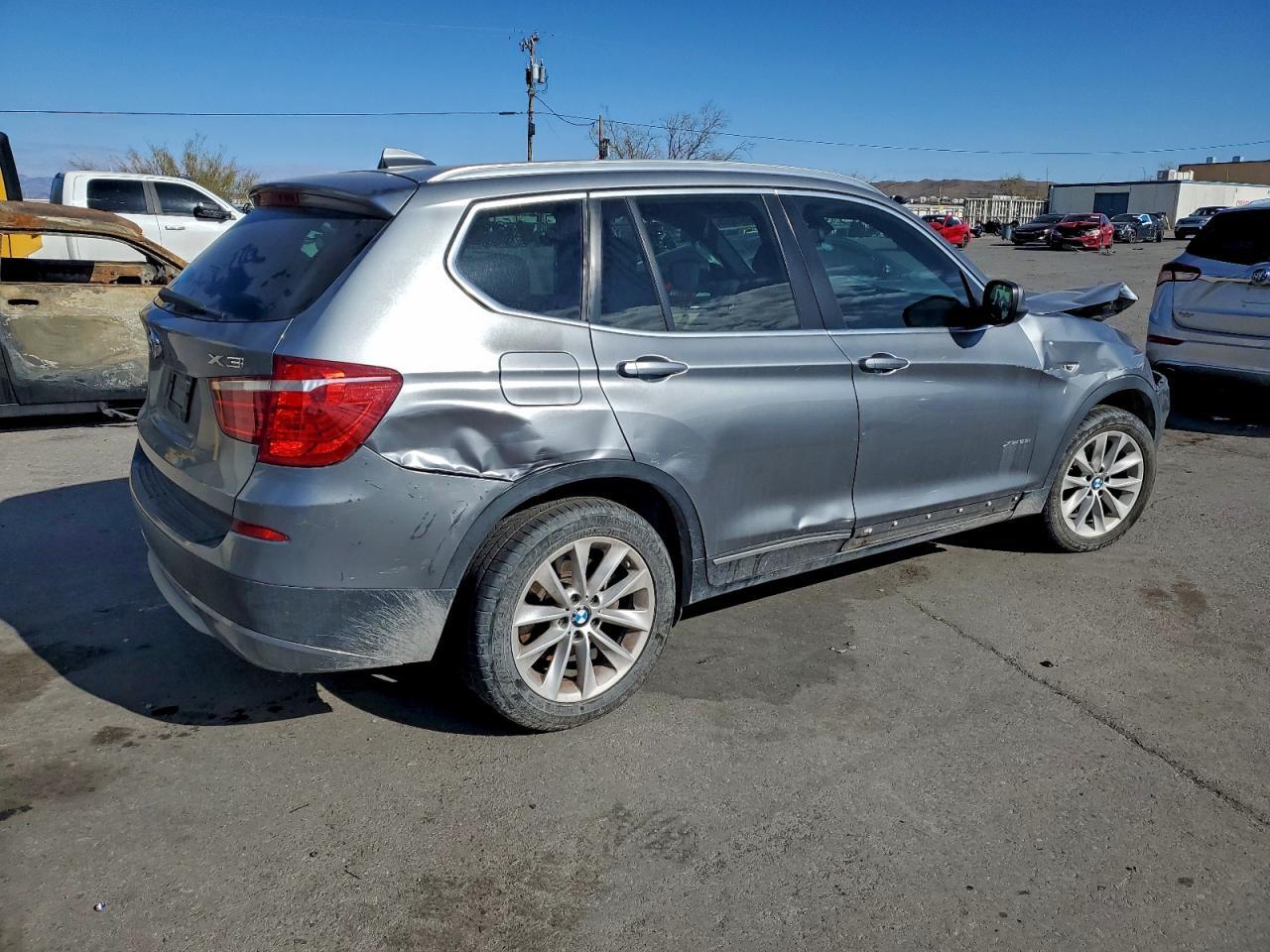 2013 BMW X3 xDrive28I - Фото 3