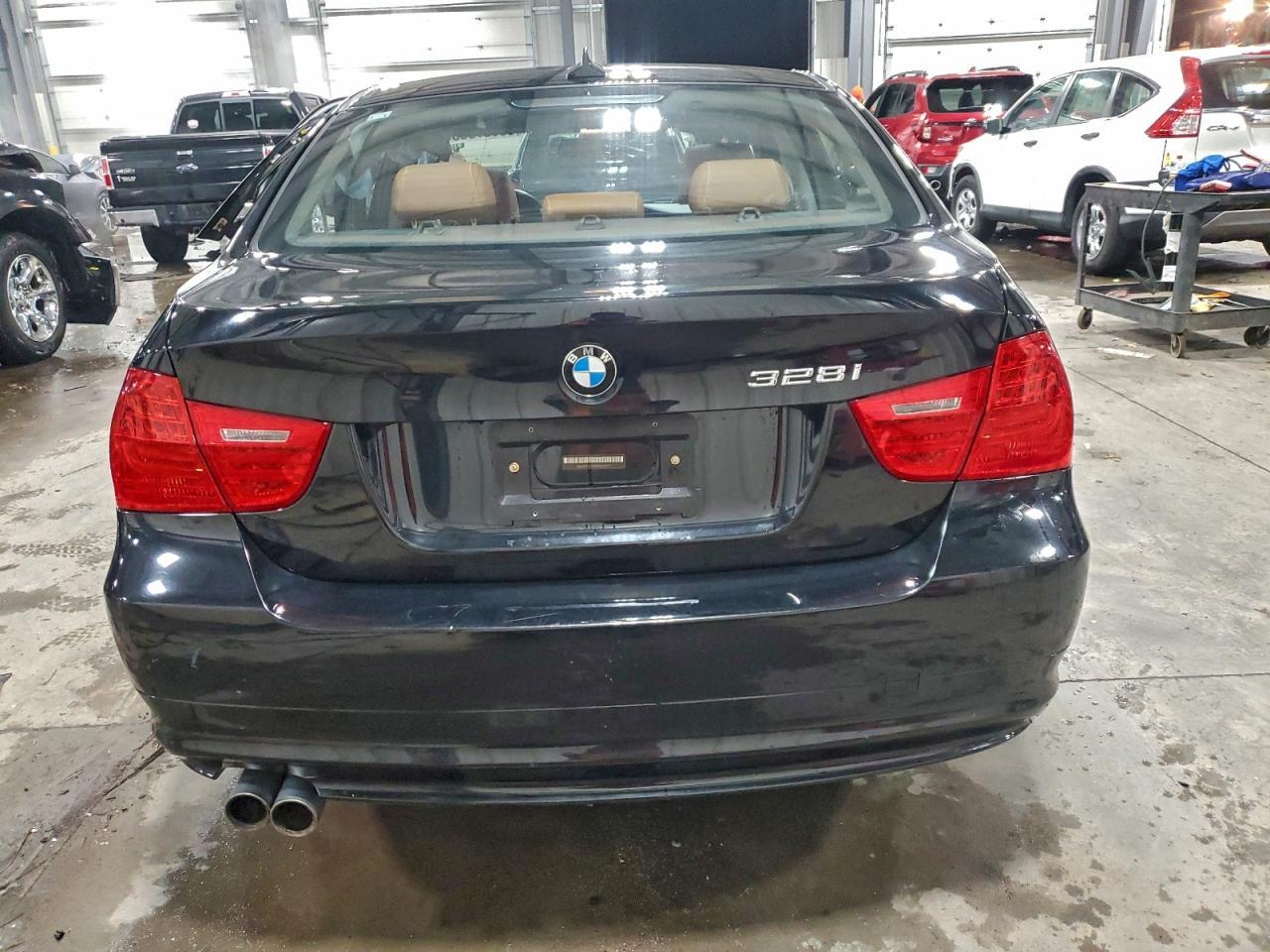 2011 BMW 328 Xi Sulev - Image 6