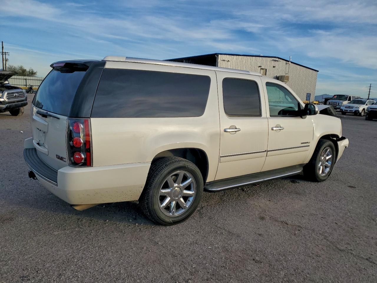 2013 GMC Yukon Xl Denali - Фото 3