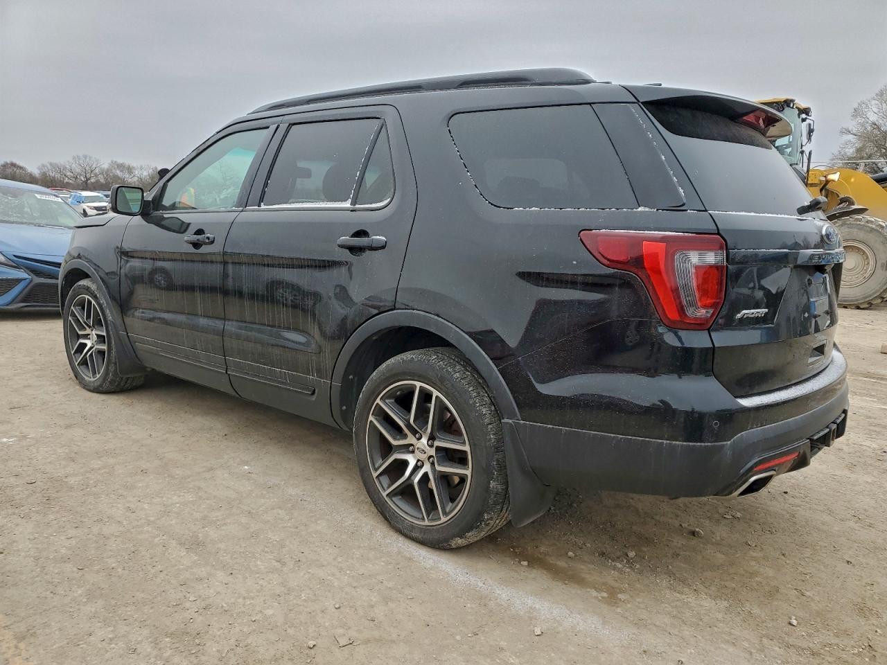 2016 Ford Explorer Sport - Image 2