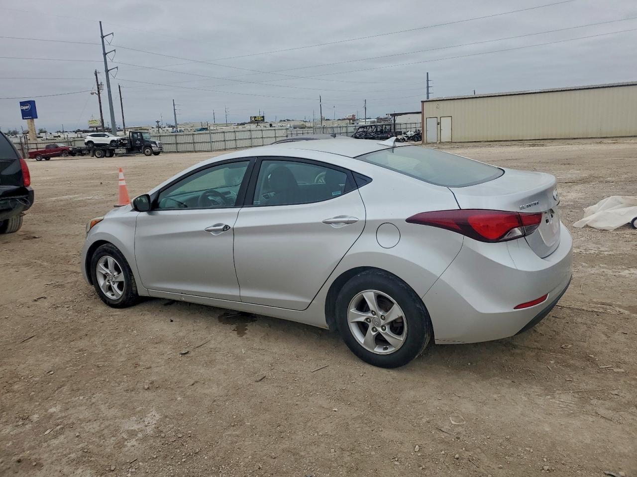 2015 Hyundai Elantra Se - Фото 2