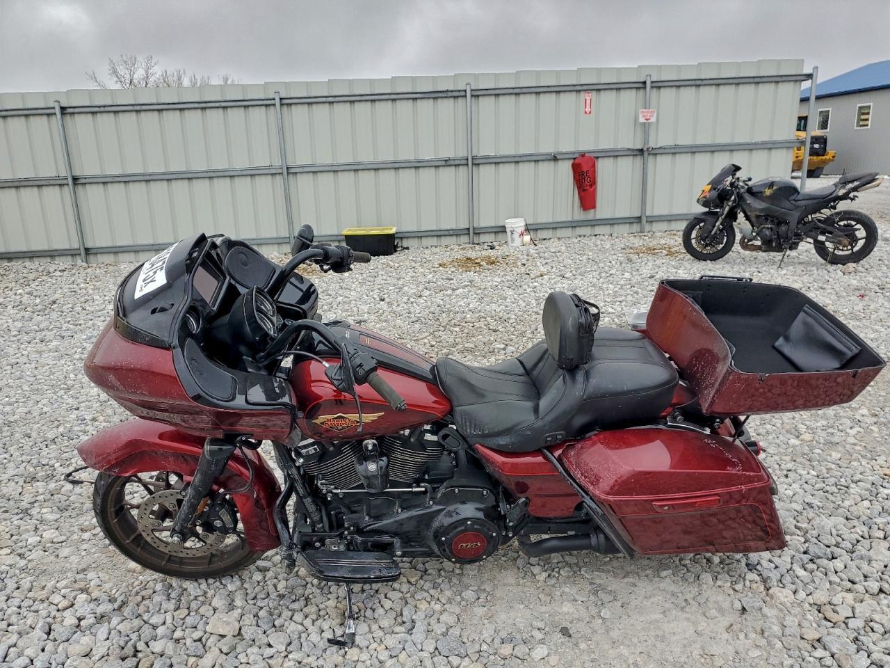 2023 Harley-Davidson Fltrxsanv - Image 3