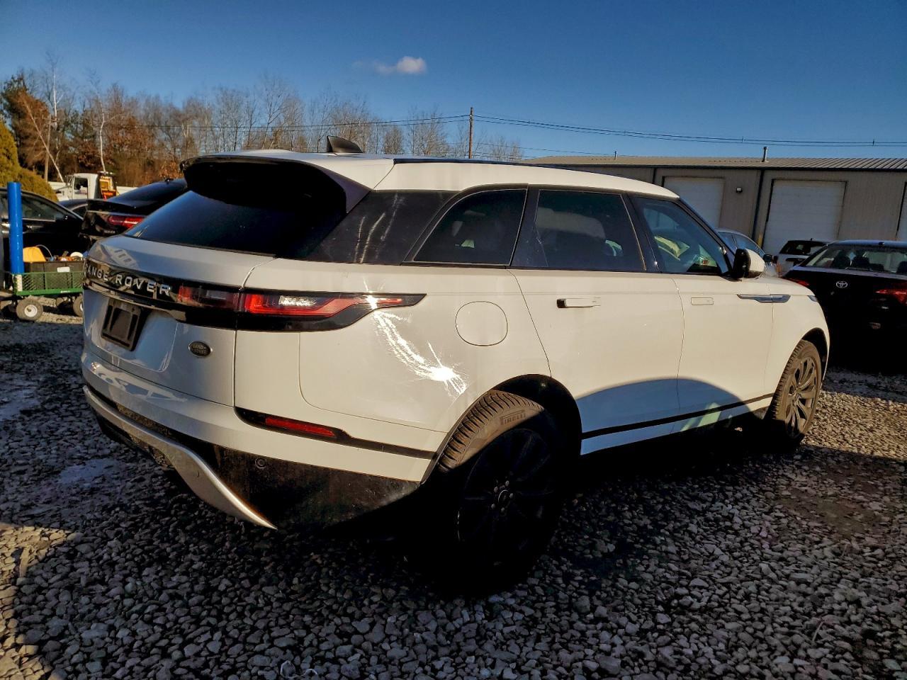 2022 Land Rover Range Rover Velar S - Фото 3