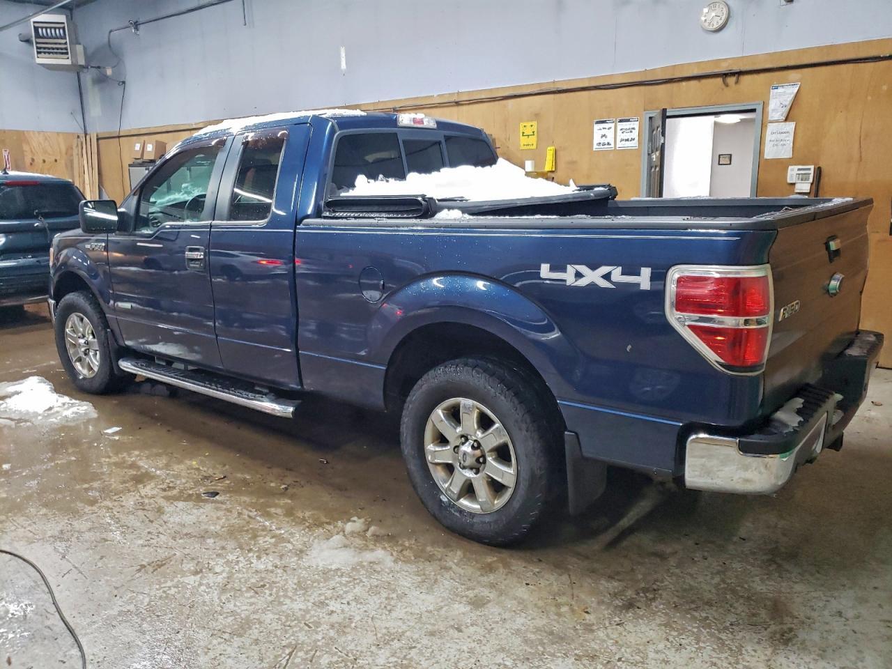 2014 Ford F150 Super Cab - Фото 2