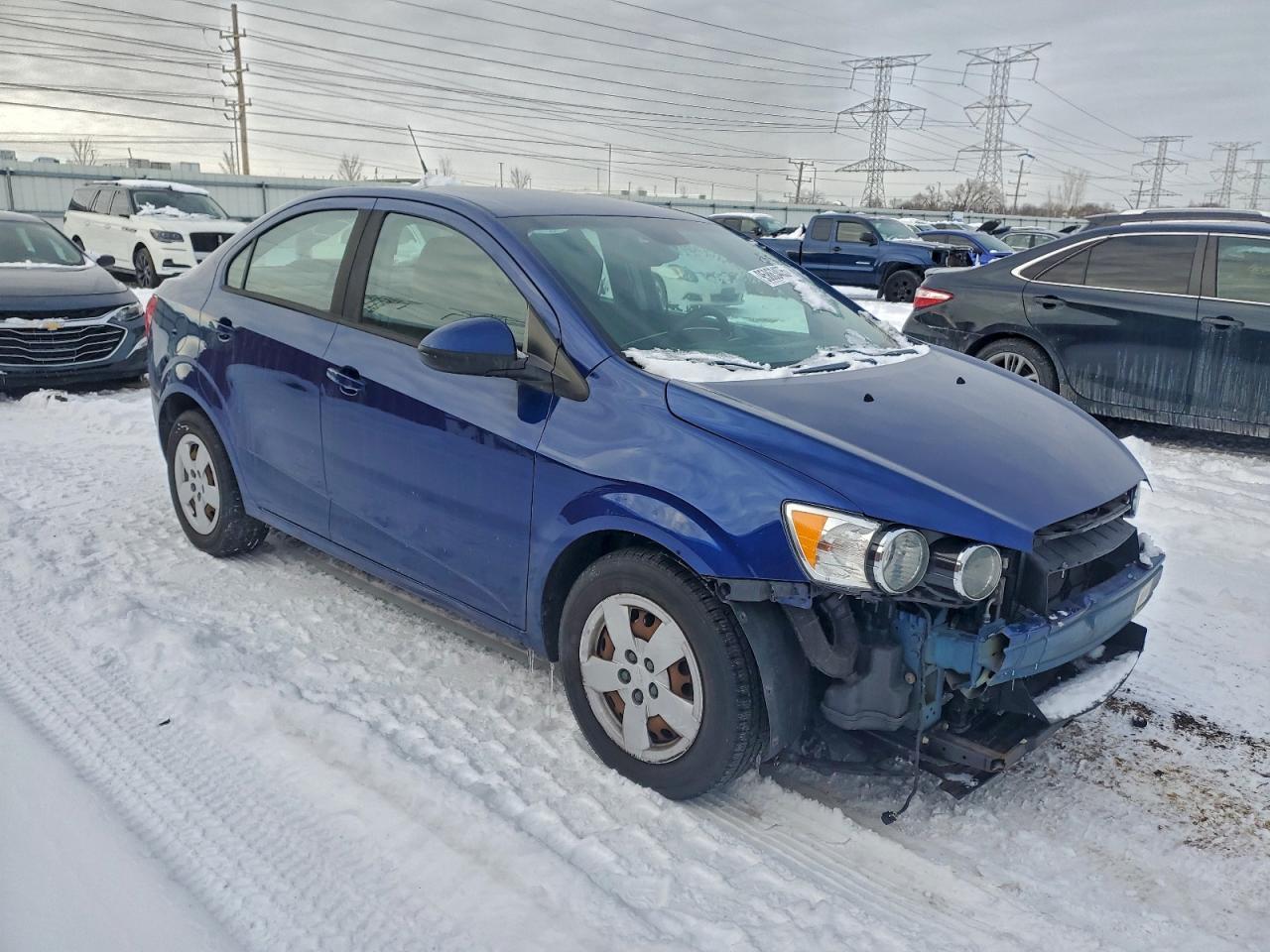 2013 Chevrolet Sonic Ls - Фото 4