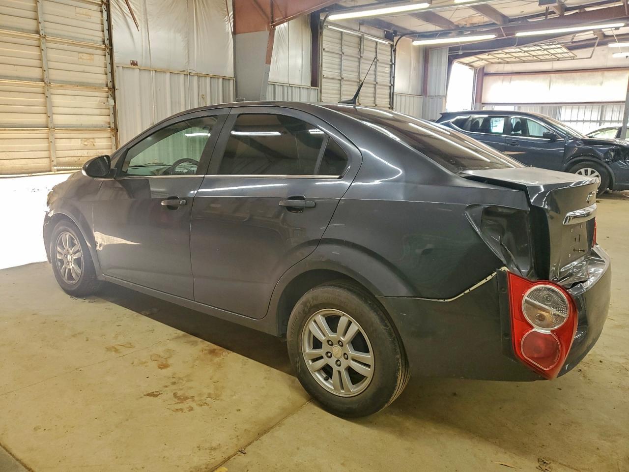 2012 Chevrolet Sonic Lt - Image 2