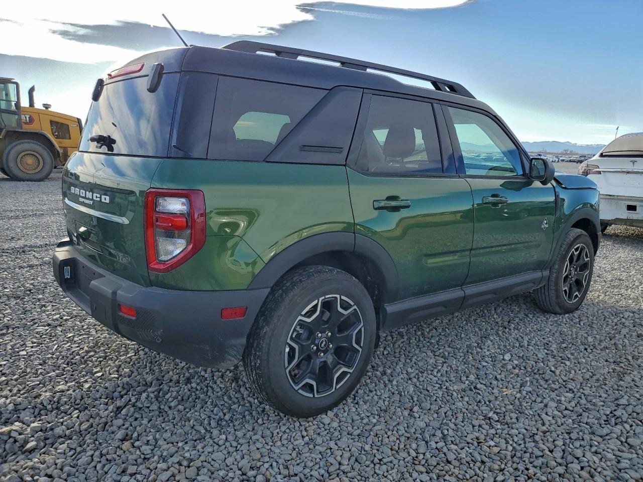 2025 Ford Bronco Sport Outer Banks - Фото 3