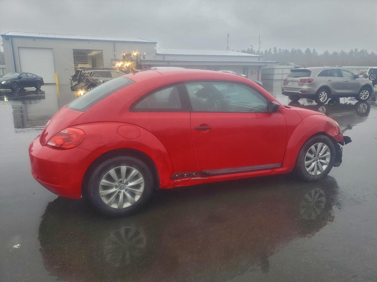 2014 Volkswagen Beetle - Фото 3