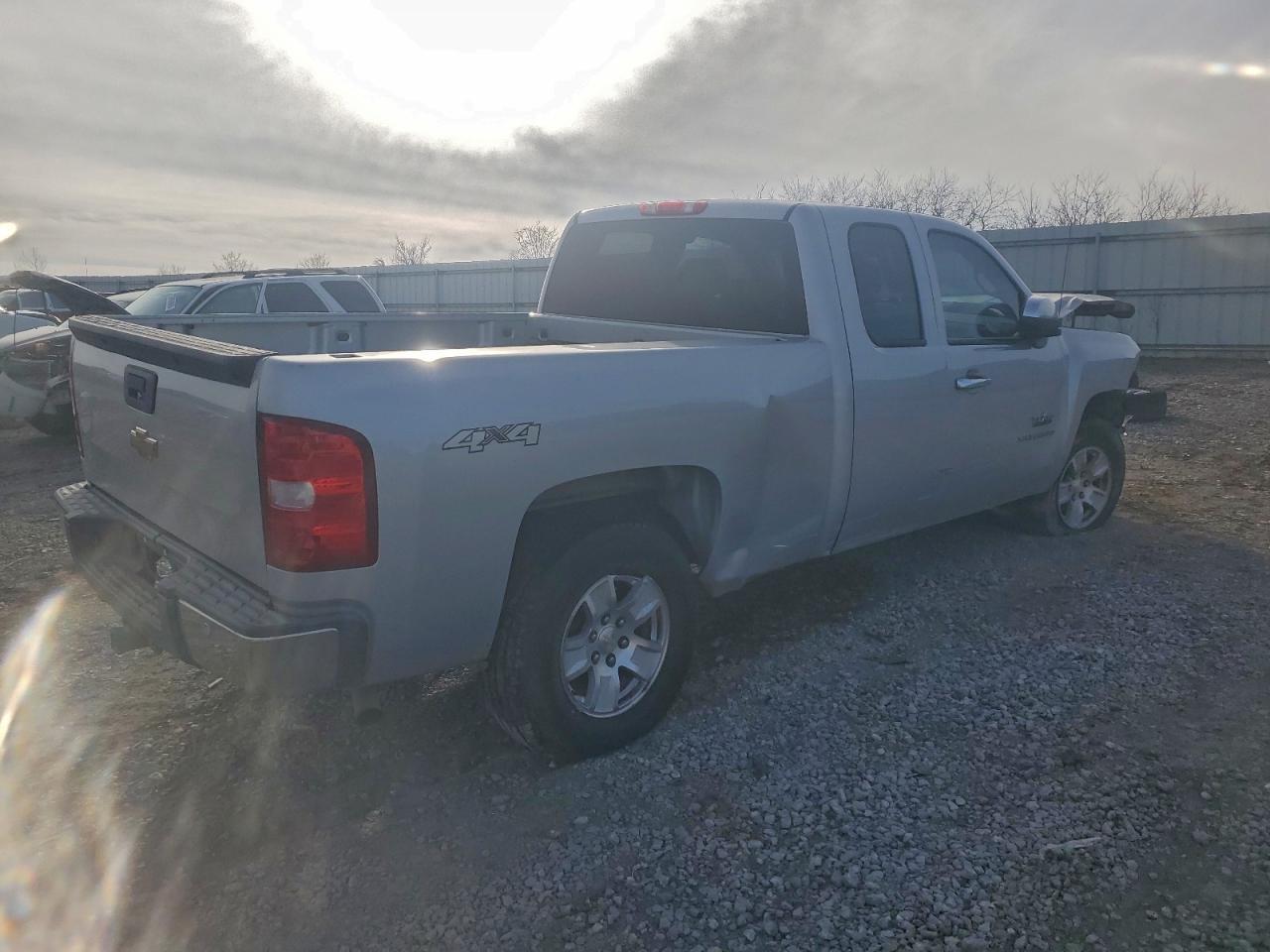 2013 Chevrolet Silverado K1500 Lt - Фото 3
