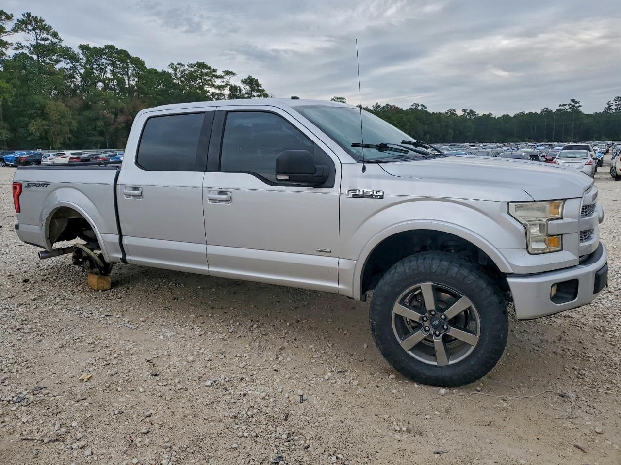 2016 Ford F150 Supercrew - Фото 4