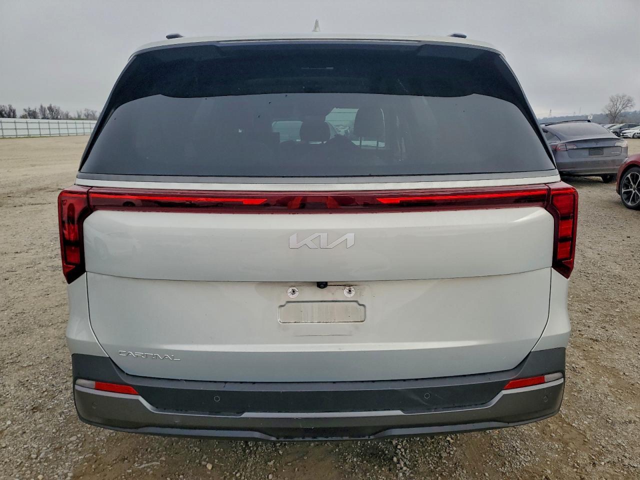 2025 Kia Carnival Sx - Фото 6
