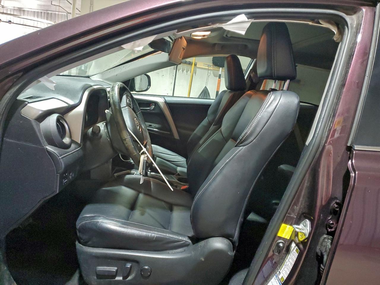 2016 Toyota Rav4 Limited - Image 7