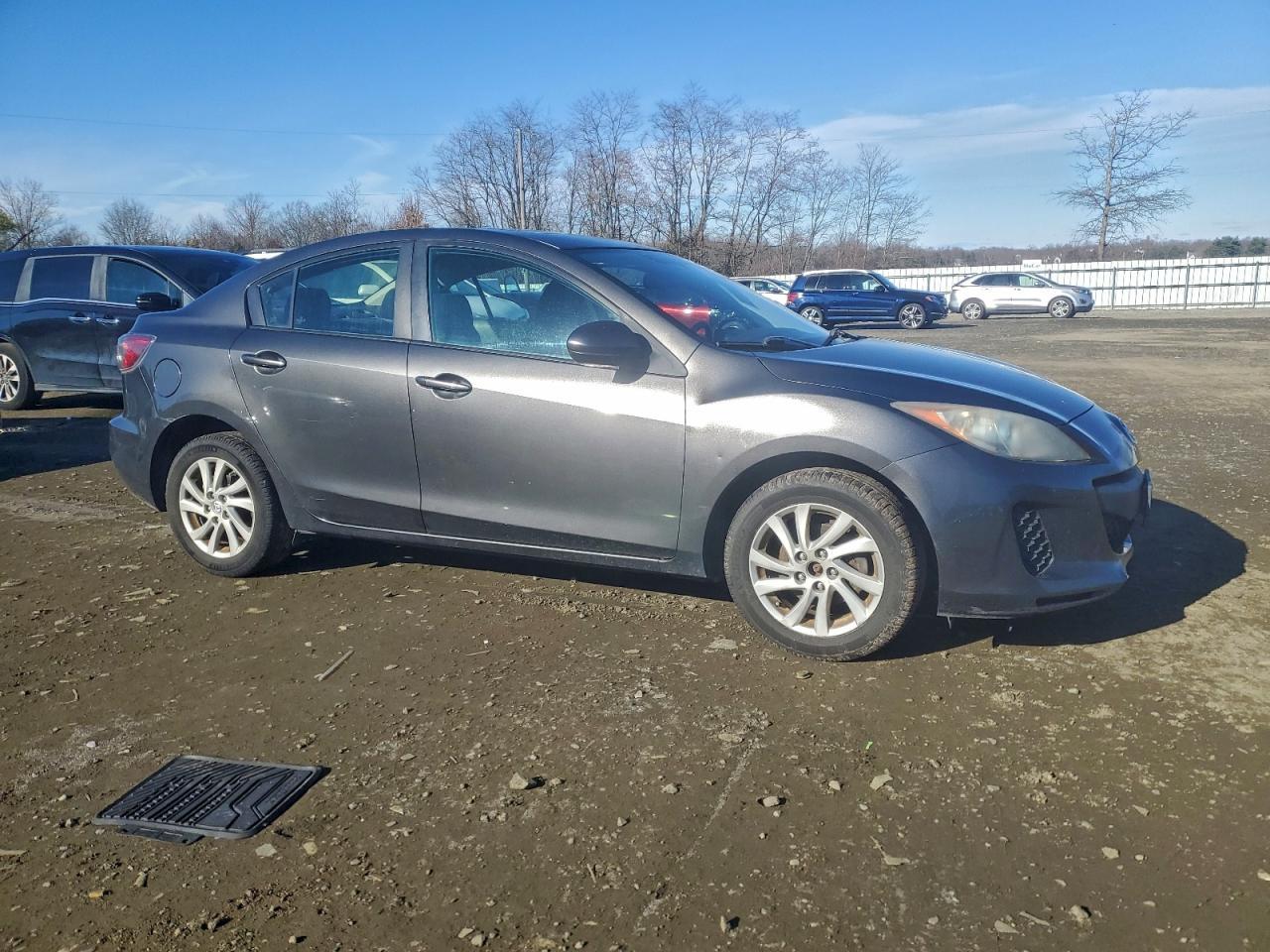 2012 Mazda 3 I - Image 4