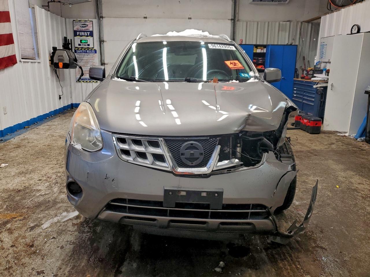 2013 Nissan Rogue S - Фото 5