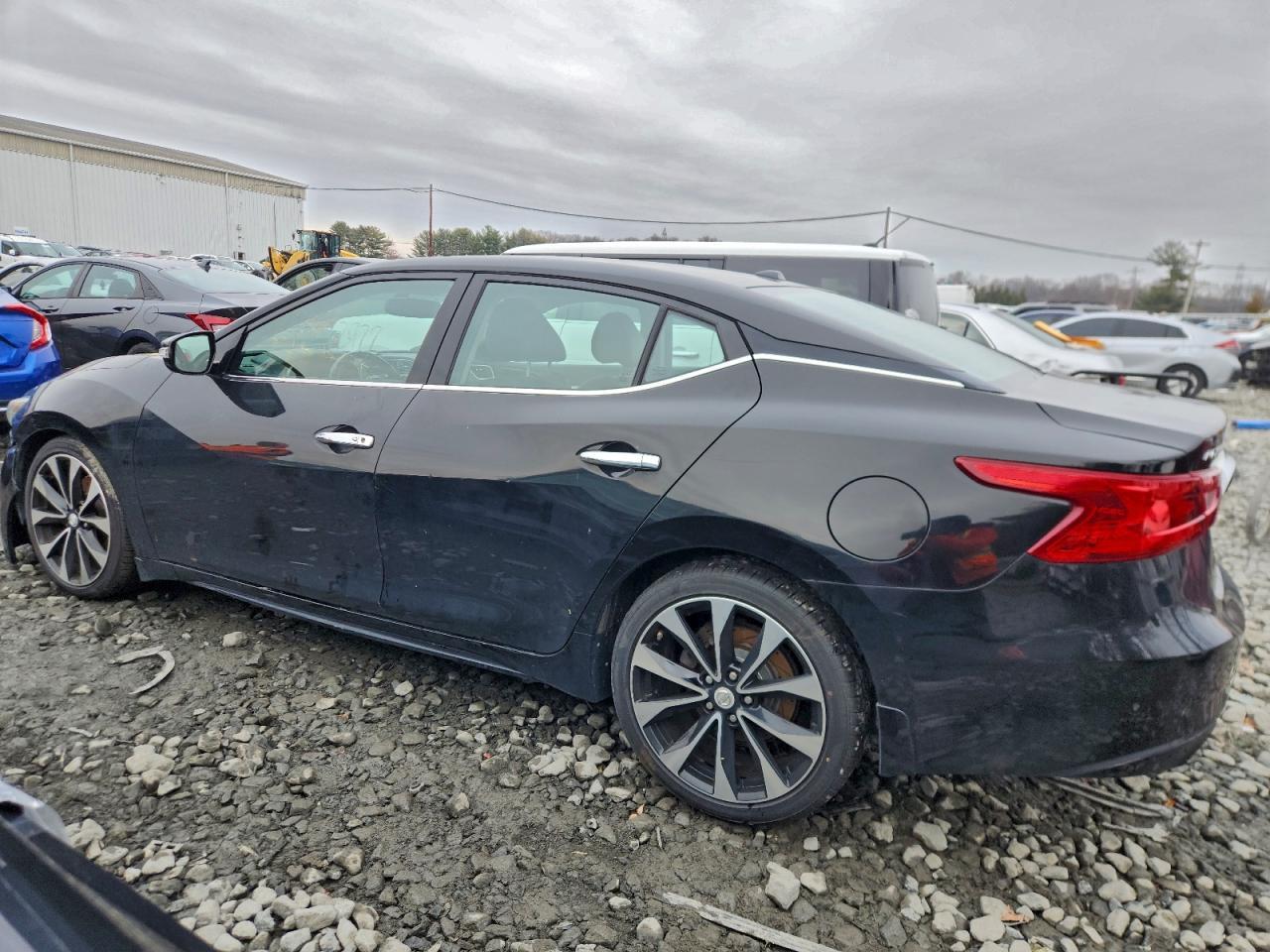 2016 Nissan Maxima 3.5 Sr - Image 2