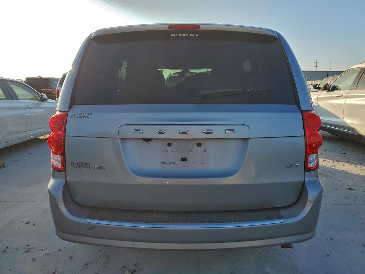 2020 Dodge Grand Caravan Sxt - Image 6